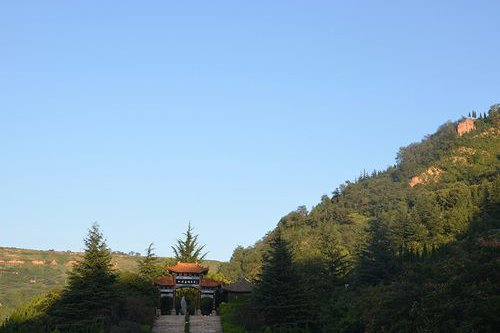 天津公墓价格表怎么看？先分清墓型与费用项目